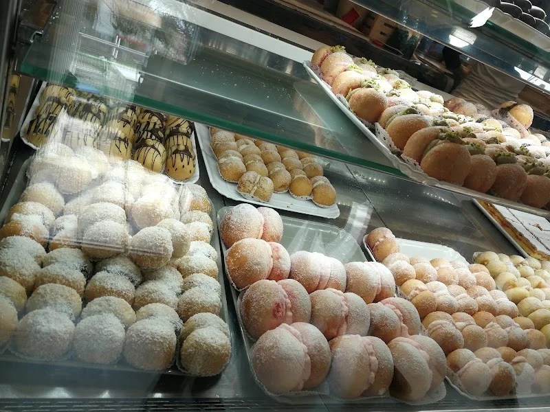 Pasticceria Caffetteria Vinti - Restaurant near Castello di Petrata