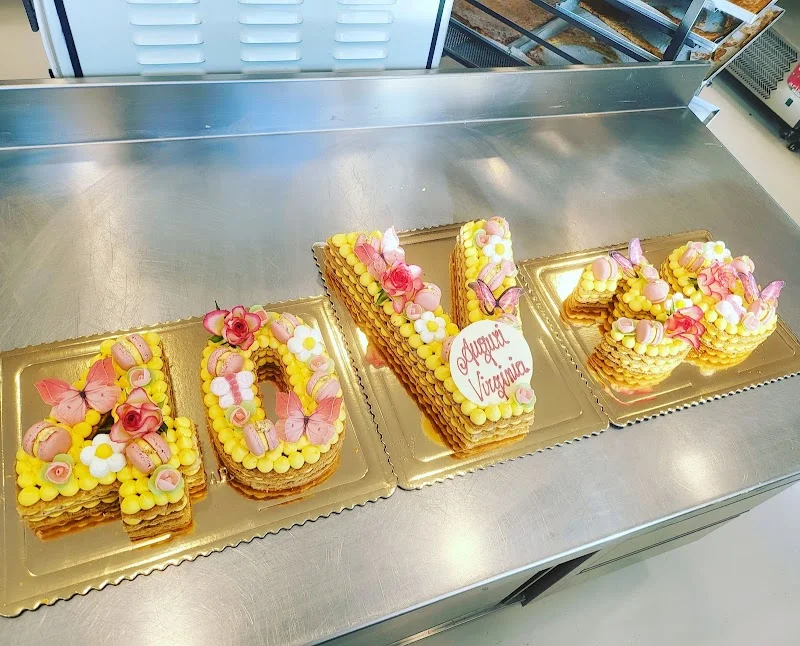 Free Pastry - Restaurant near Borgo Vaggi