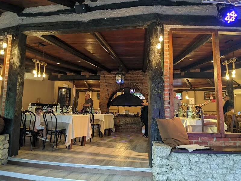 Ristorante Il Laghetto della Gelata - Restaurant near Castello Dal Pozzo