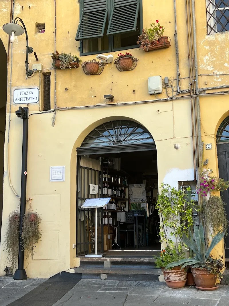 Sottosotto - Restaurant near L'Arancera di Villa Grabau