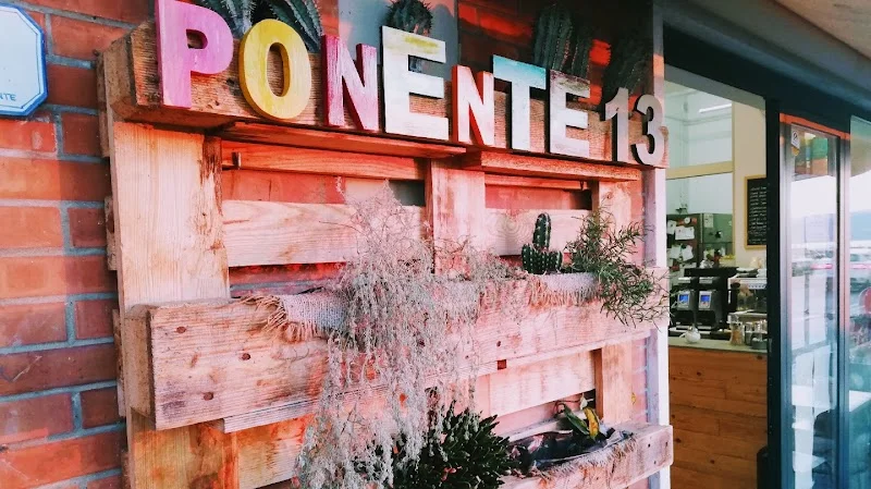 Bar Caffè Ponente 13 - Restaurant near Hotel Il Pellicano