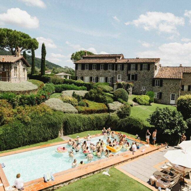 Casale de Pasquinelli, a luxurious retreat in the scenic hills of Lucca, Tuscany